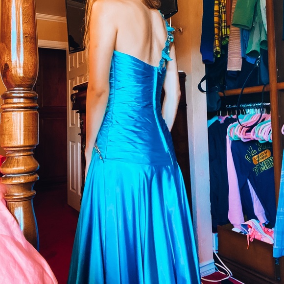 (NWOT) TONY BOWLS - Picture 5 of 12